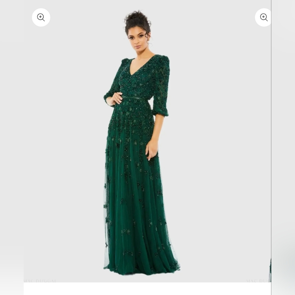 Elegant Green Evening Gown